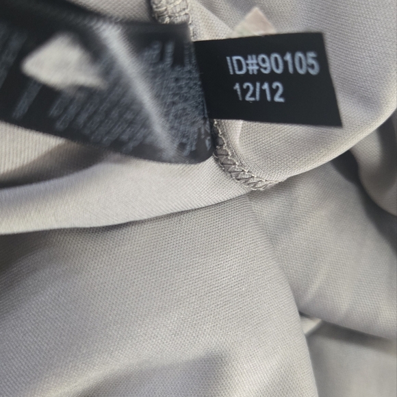 Express Gray Crochet Lace Back Dress Size Small - Picture 5 of 6